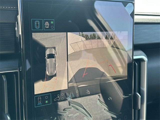 New 2025 GMC Acadia Elevation image 14