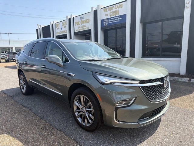 Used 2024 Buick Enclave Avenir w/ Avenir Technology Package FWD image 4