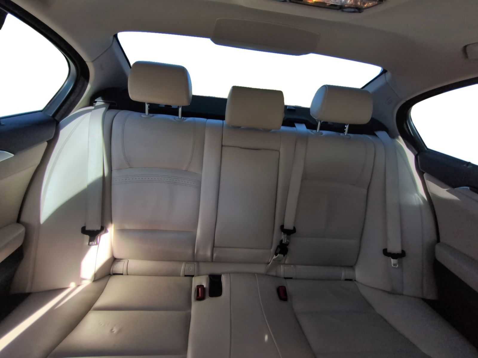 Used 2014 BMW 528i Sedan RWD image 13