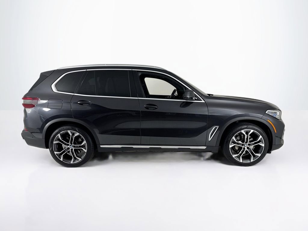Used 2023 BMW X5 sDrive40i w/ Executive Package image 6