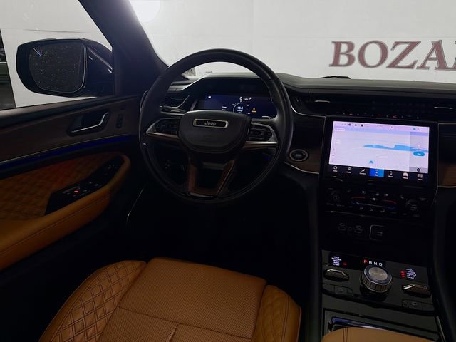 Used 2022 Jeep Grand Cherokee L Summit w/ Luxury Tech Group V image 28