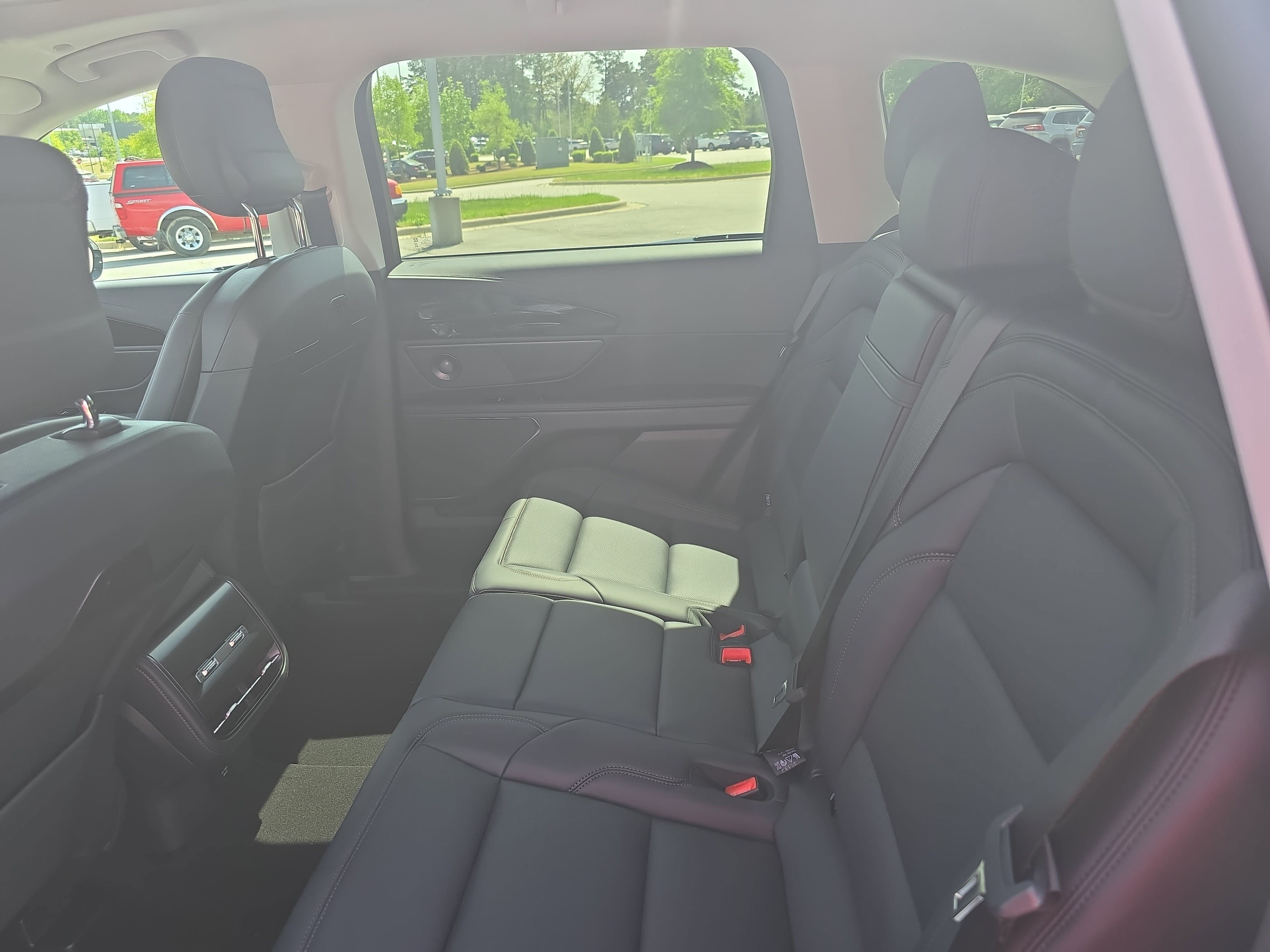 New 2026 Lincoln Nautilus Premier w/ Equipment Group 102A AWD/4WD image 13
