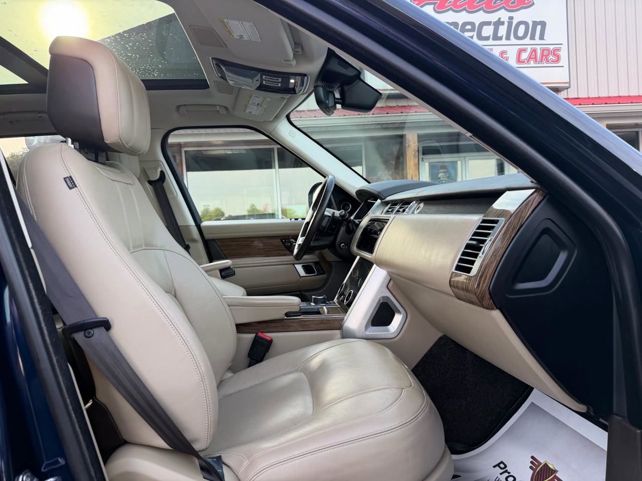 Used 2020 Land Rover Range Rover HSE AWD/4WD image 20