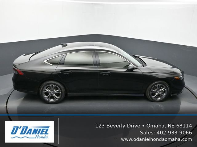 Used 2023 Honda Accord EX image 19
