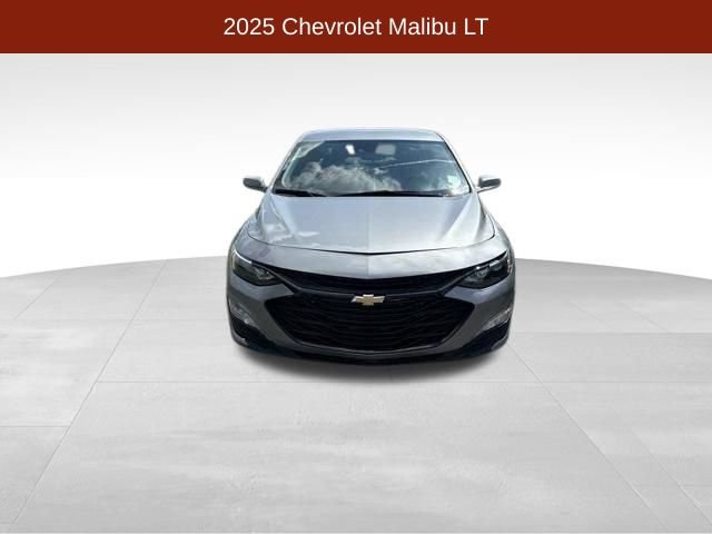 Used 2025 Chevrolet Malibu LT FWD image 2