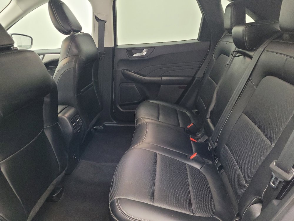 Used 2021 Ford Escape SEL image 18