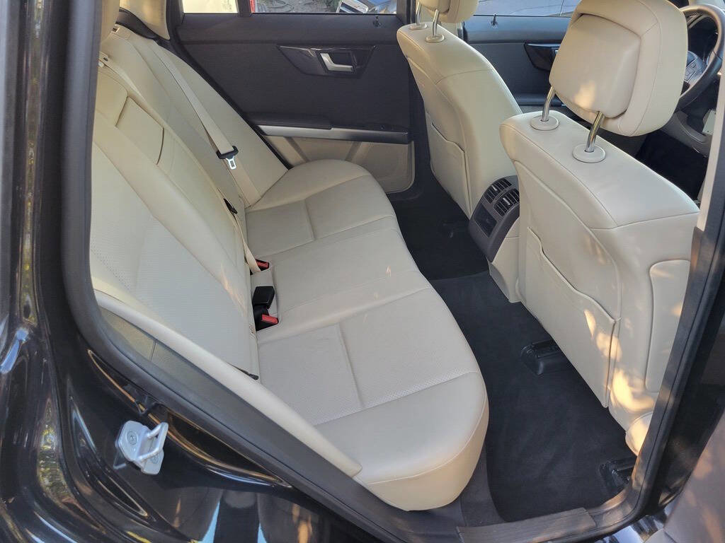 Used 2015 Mercedes-Benz GLK 250 GLK 250 BlueTEC AWD 4MATIC 4dr image 22