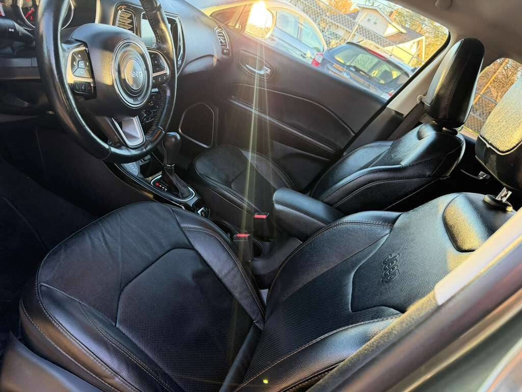 Used 2021 Jeep Compass Limited image 16