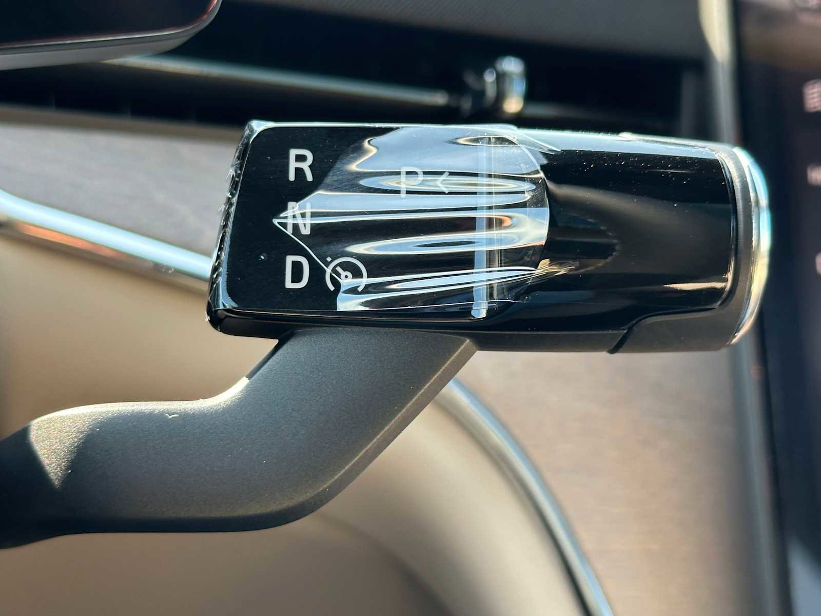 New 2025 Volvo EX90 Plus image 36