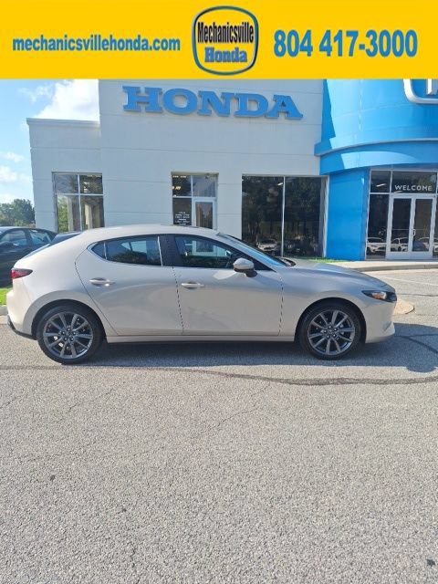 Used 2023 MAZDA MAZDA3 s FWD image 1