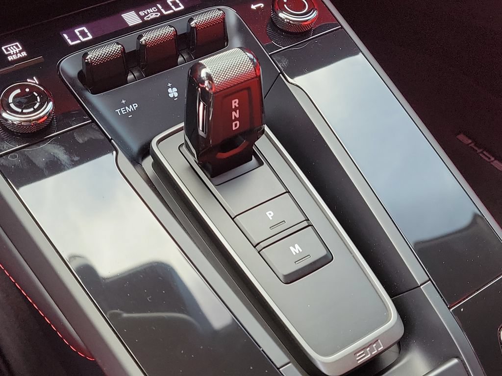 Certified 2024 Porsche 911 Carrera GTS RWD image 35
