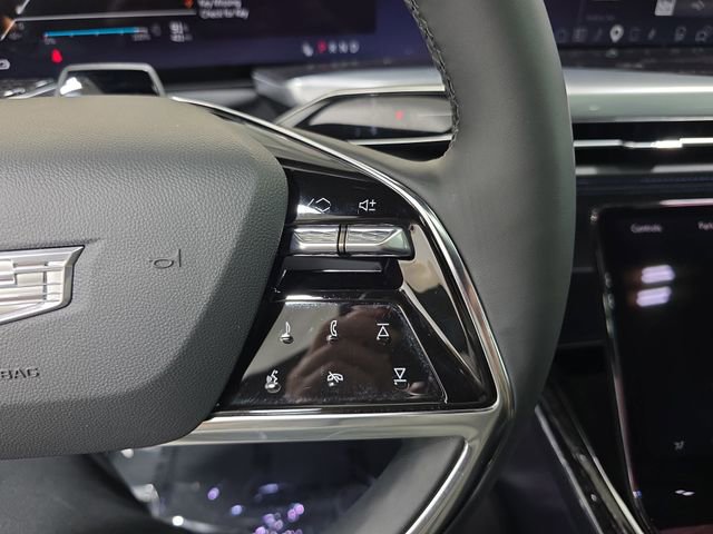 Used 2026 Cadillac Escalade IQL Sport 1 image 18