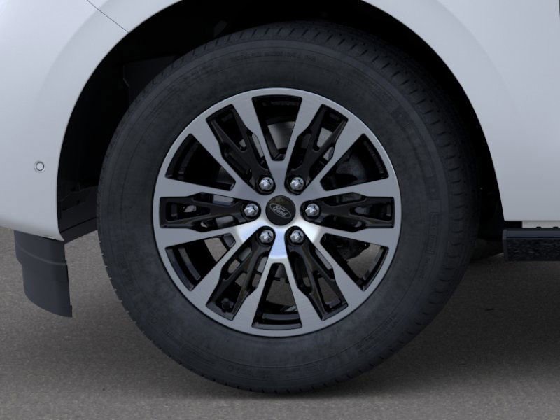 New 2025 Ford Expedition Platinum image 19