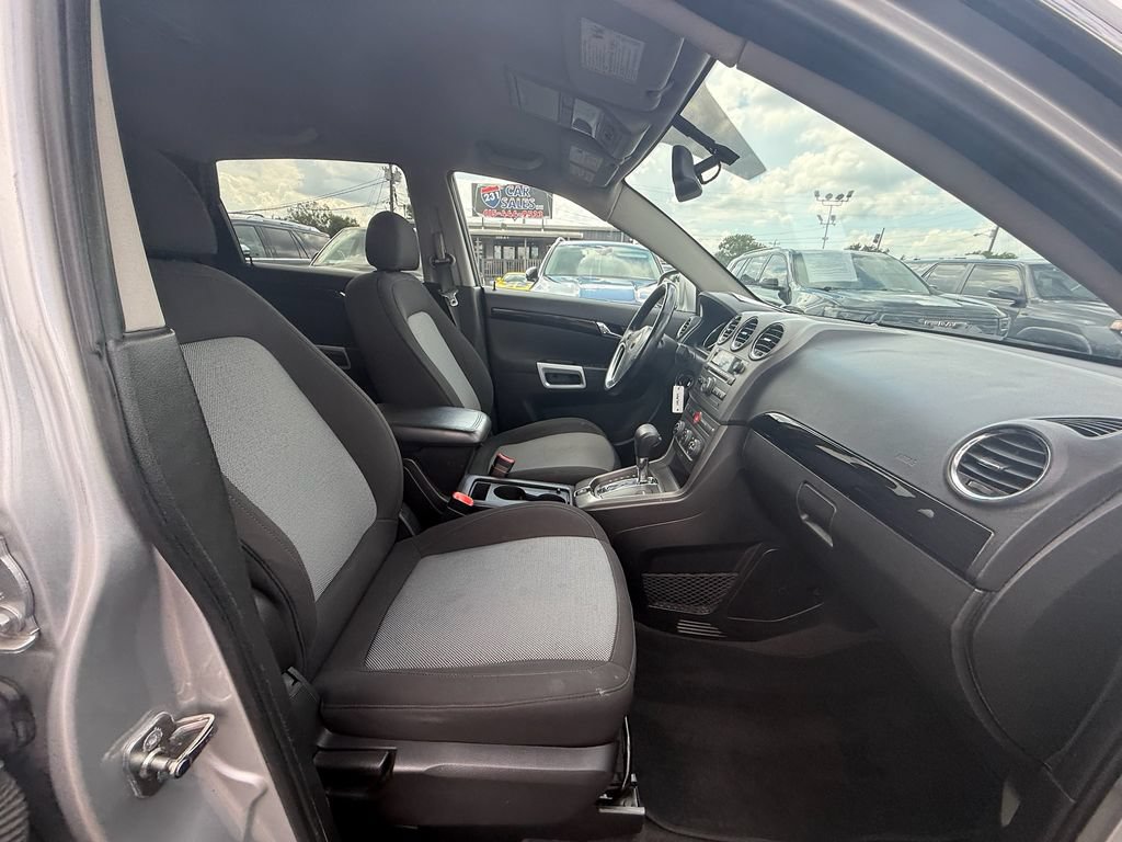 Used 2014 Chevrolet Captiva Sport LS FWD image 23