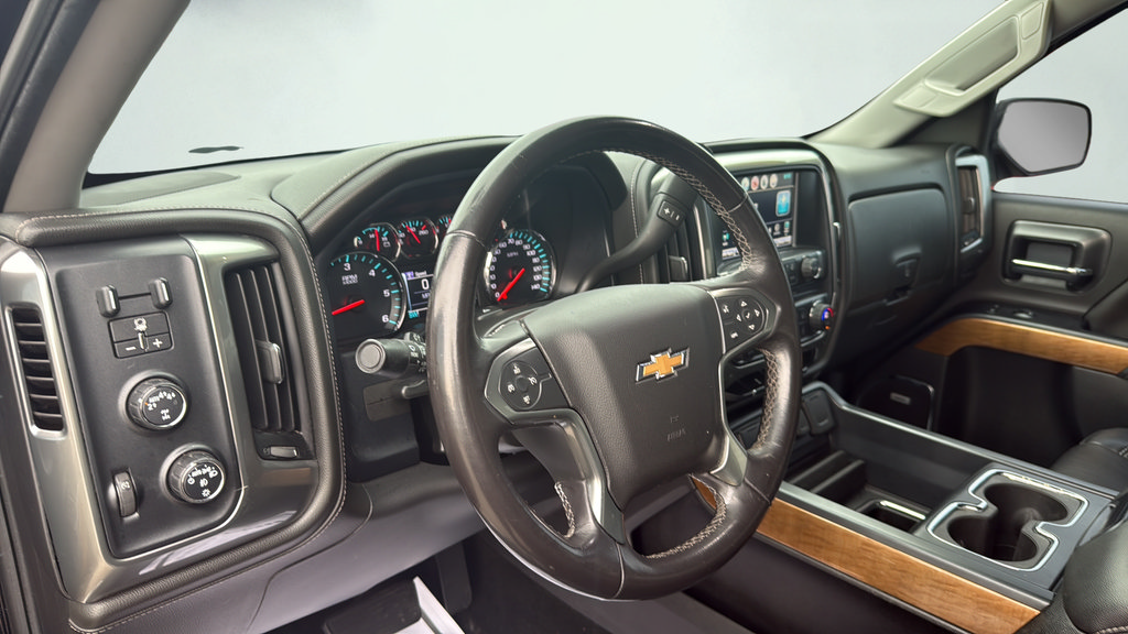 Used 2018 Chevrolet Silverado 1500 LTZ w/ Sport Package AWD/4WD image 40
