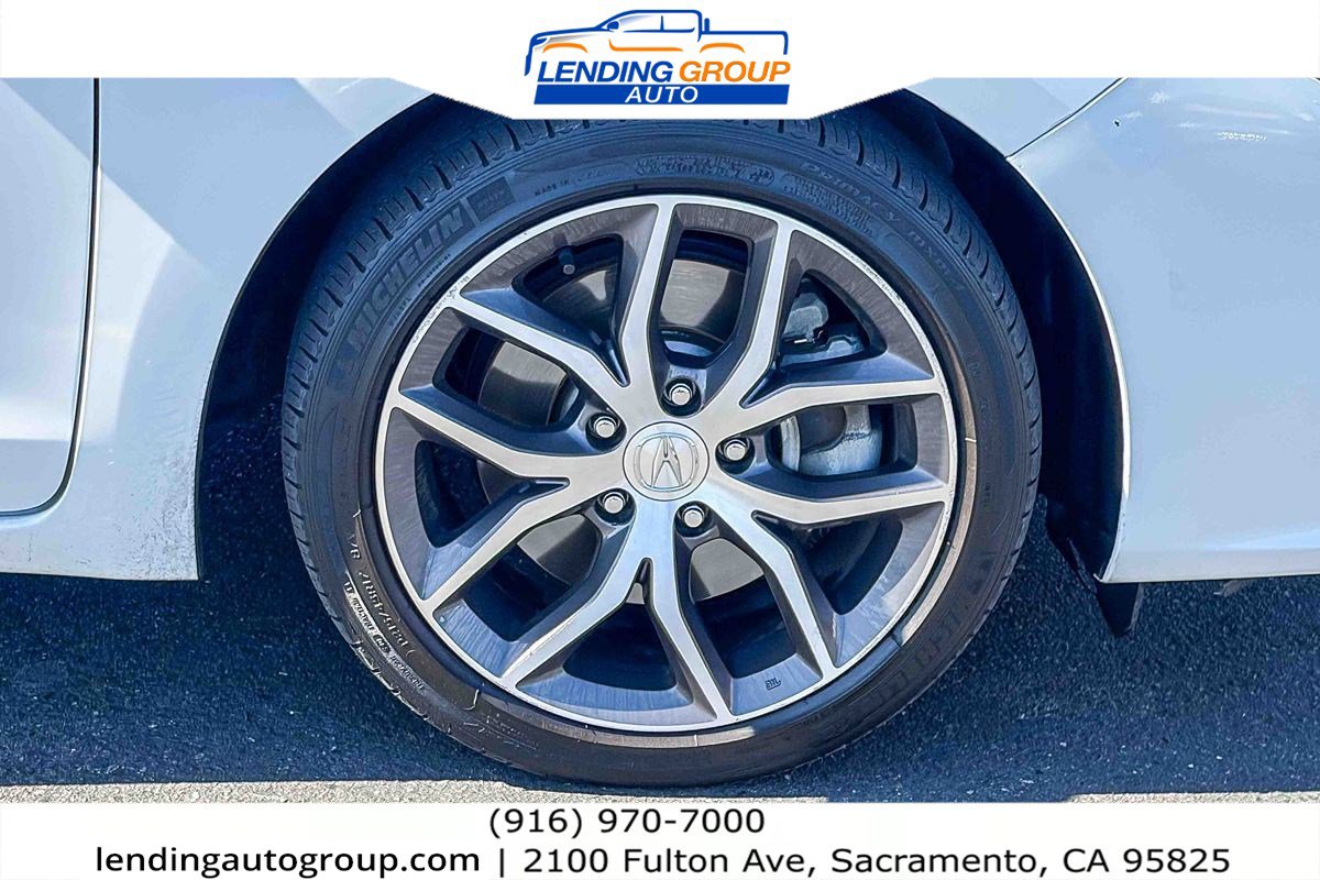 Used 2019 Acura ILX FWD image 9