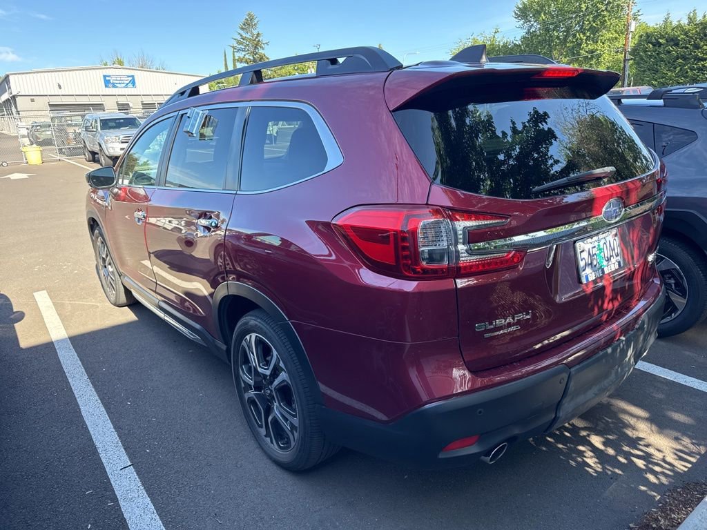 Used 2024 Subaru Ascent Touring AWD/4WD image 2