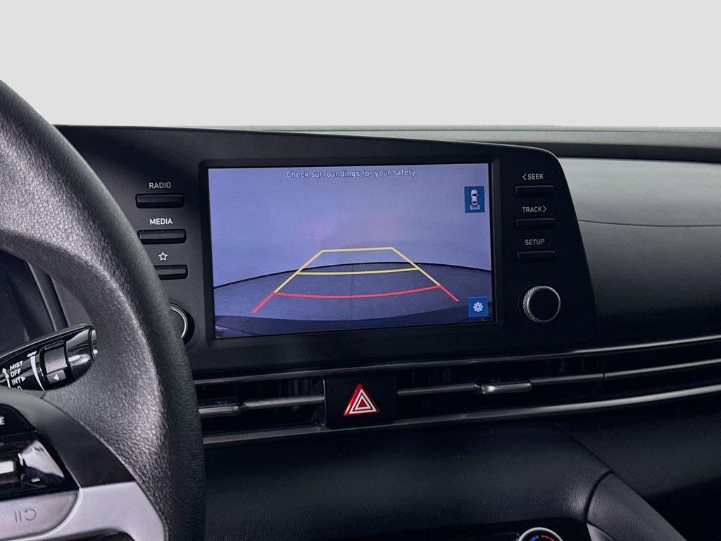 Used 2023 Hyundai Elantra SEL FWD image 13