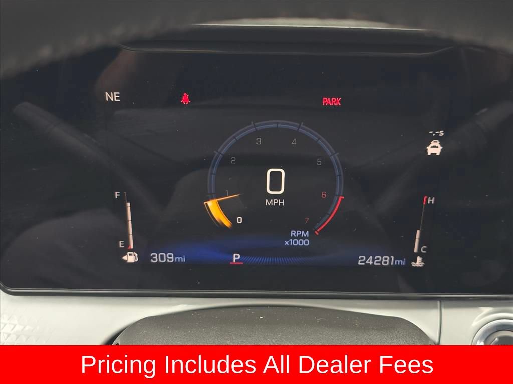 Used 2024 Chevrolet Trax LT w/ Driver Confidence Package FWD image 13