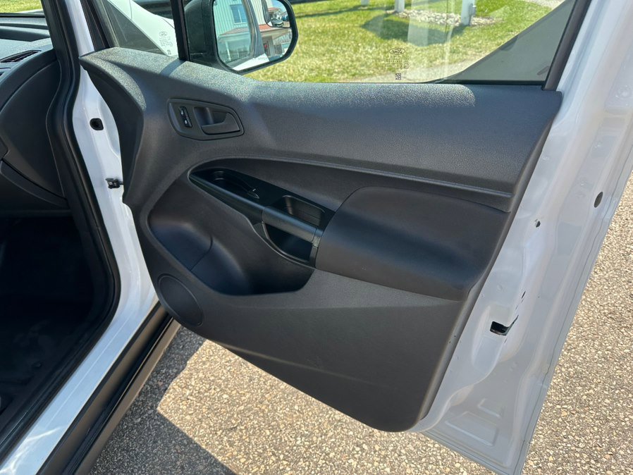 Used 2017 Ford Transit Connect XL FWD image 27