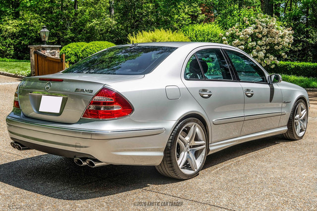 Used 2005 Mercedes-Benz E 55 AMG Sedan image 8