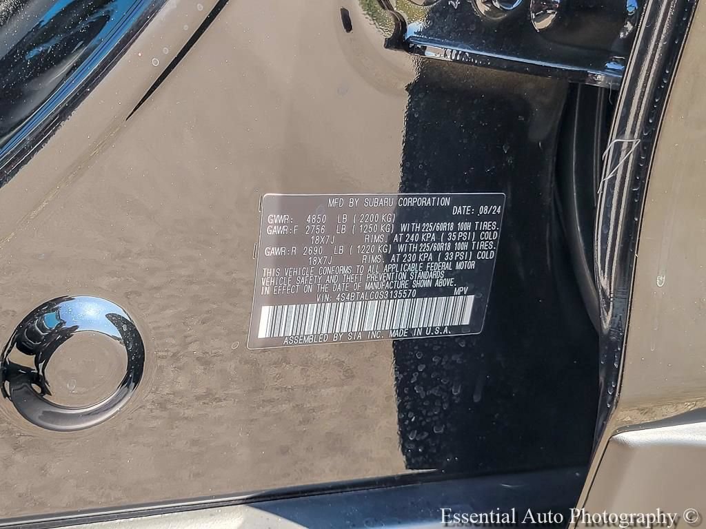 Certified 2025 Subaru Outback Onyx Edition AWD/4WD image 35