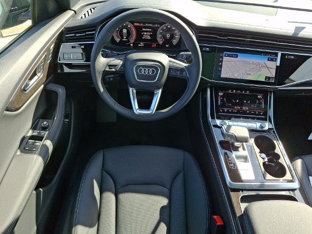 New 2027 Audi Q8 Premium Plus AWD/4WD image 7