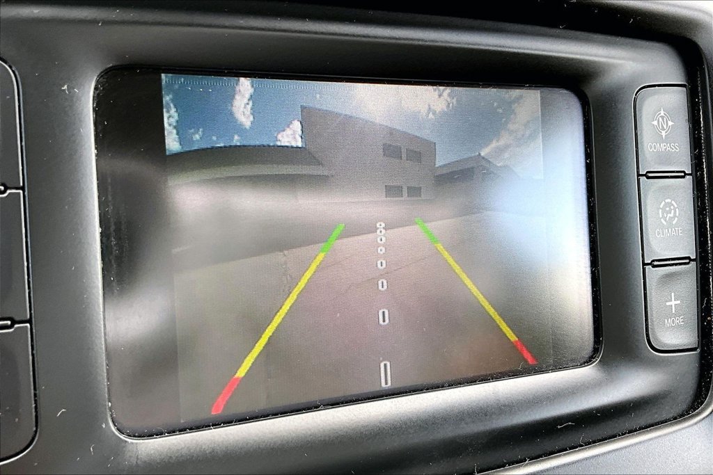 Used 2015 Jeep Cherokee Latitude FWD image 23