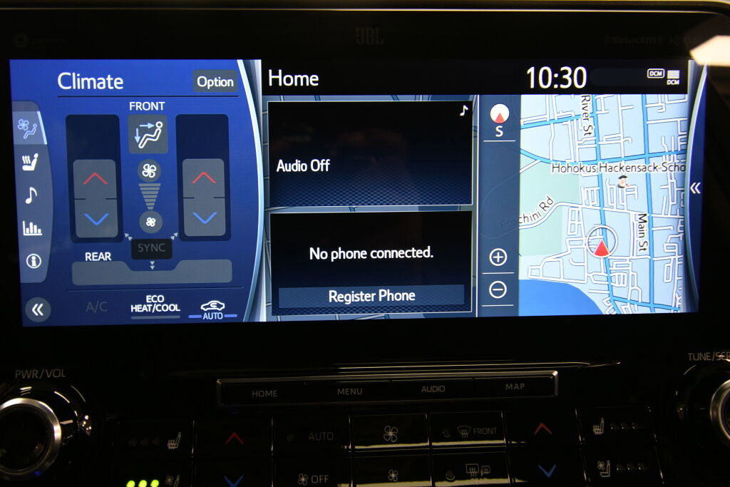 Used 2021 Toyota Highlander Limited image 14