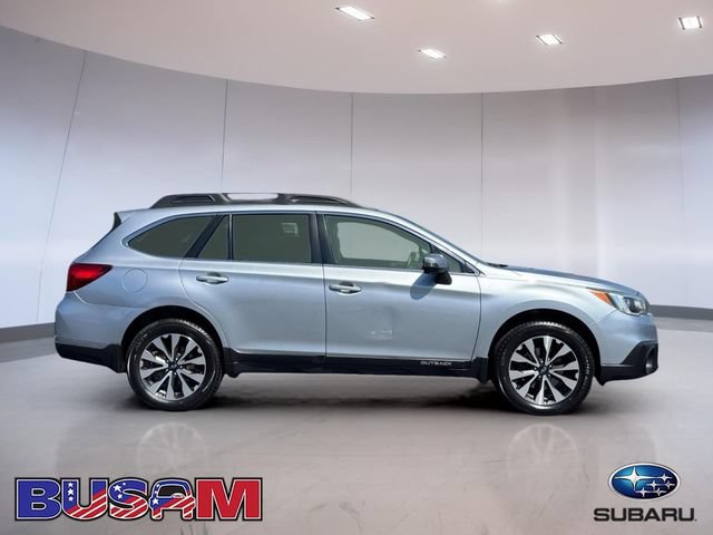 Used 2017 Subaru Outback 2.5i Limited w/ Popular Package #5 AWD/4WD image 3