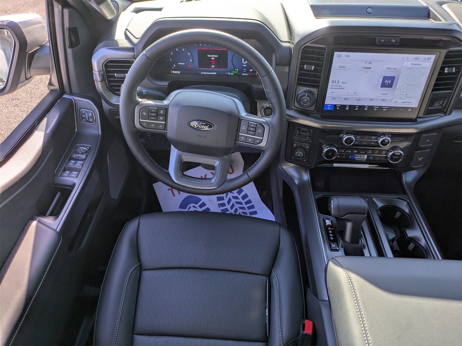 New 2025 Ford F150 Lariat w/ Equipment Group 501A Mid image 17