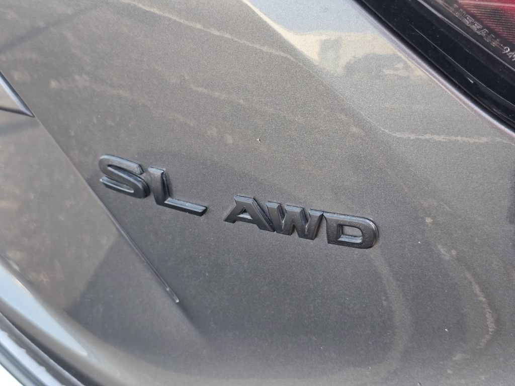 Used 2020 Nissan Murano SL w/ Moonroof Package AWD/4WD image 11