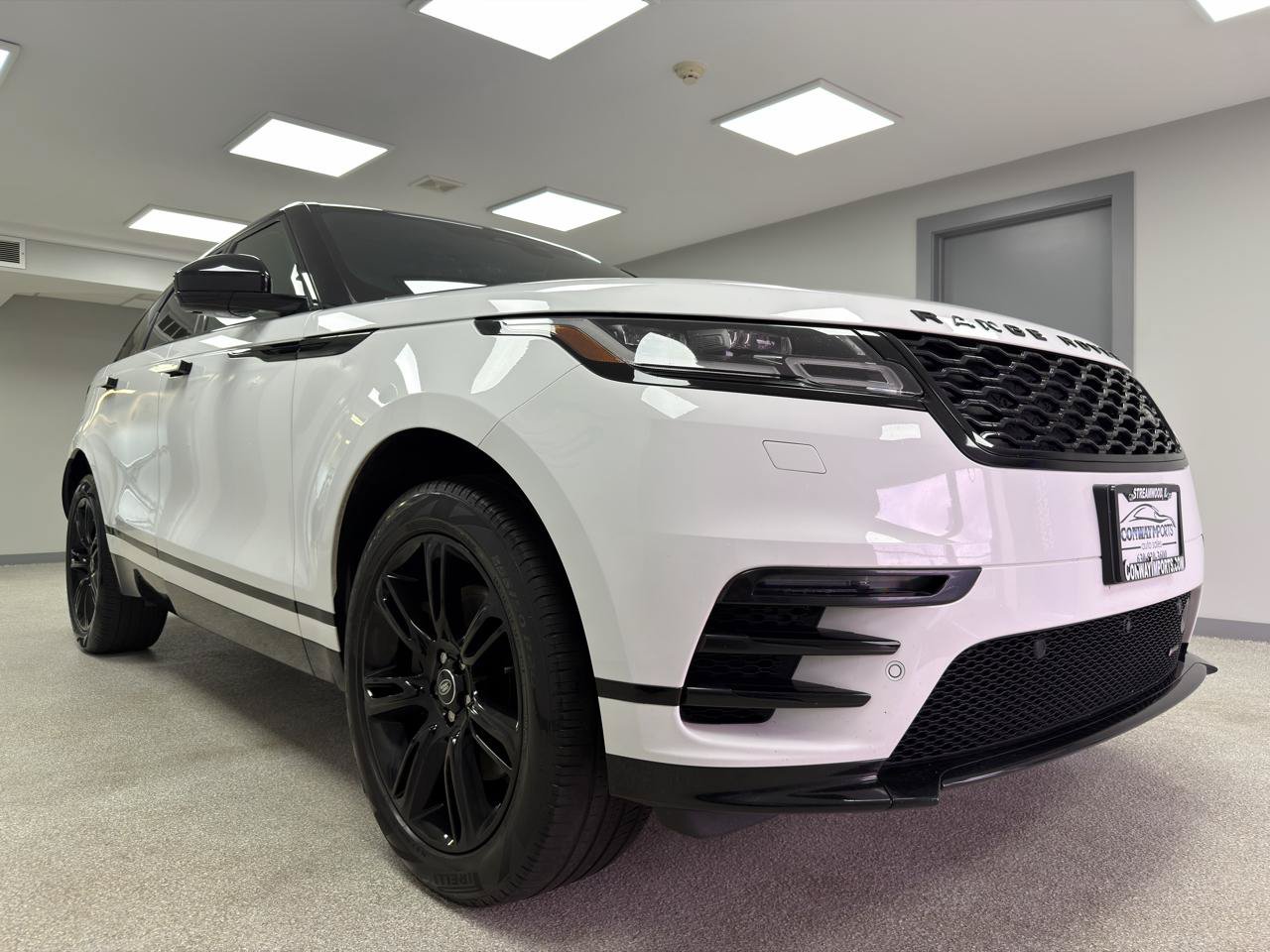 Used 2022 Land Rover Range Rover Velar R-Dynamic S AWD/4WD image 4
