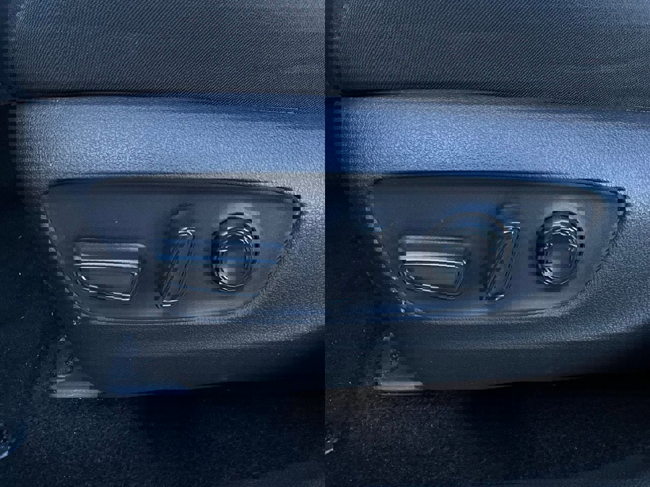 Used 2025 Toyota RAV4 XLE image 11