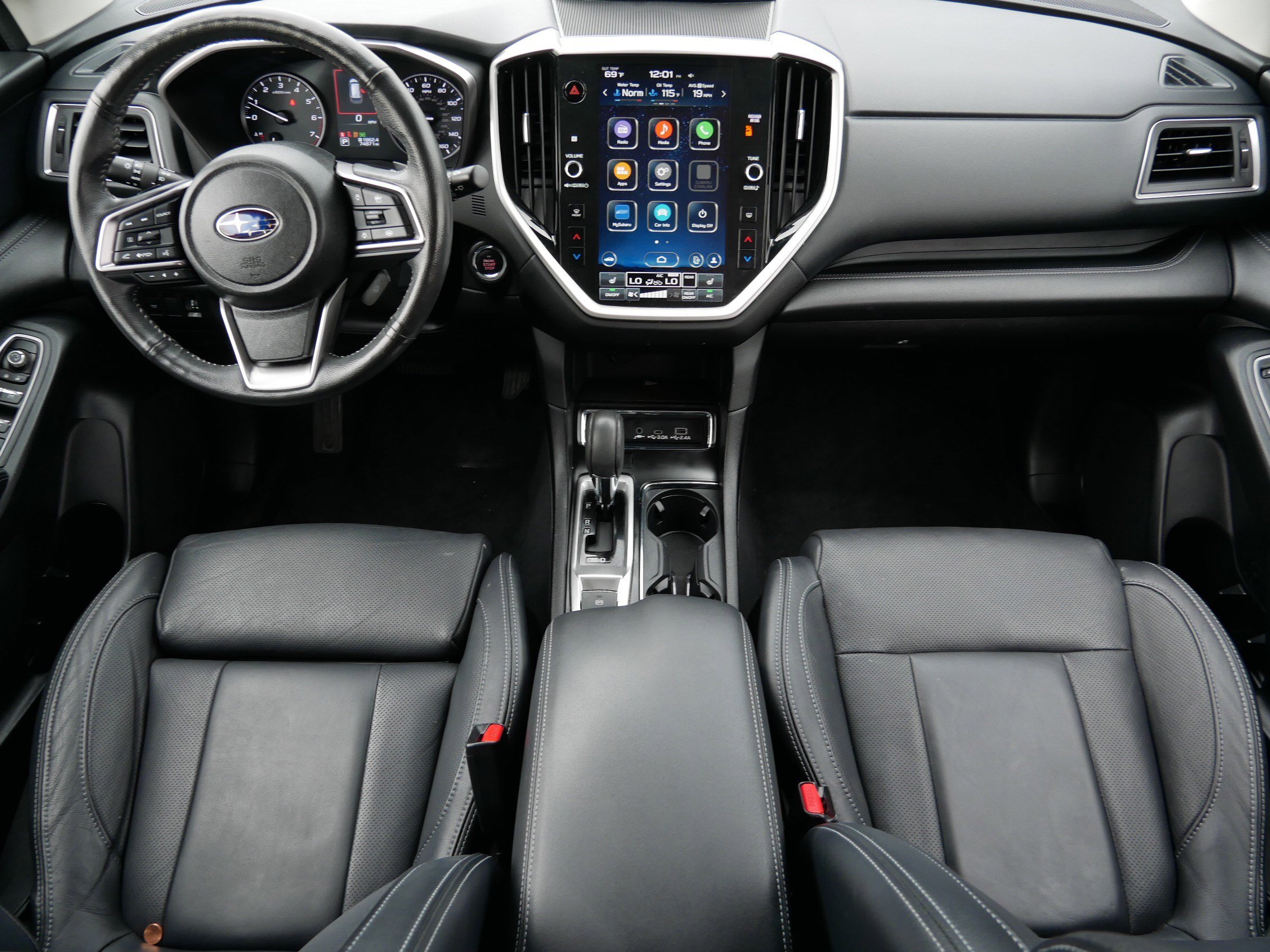 Used 2023 Subaru Ascent Limited image 10