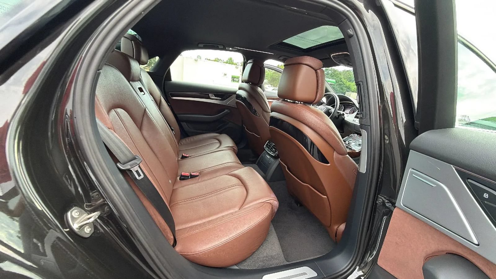 Used 2013 Audi A8 3.0T w/ Convenience Pkg AWD/4WD image 43