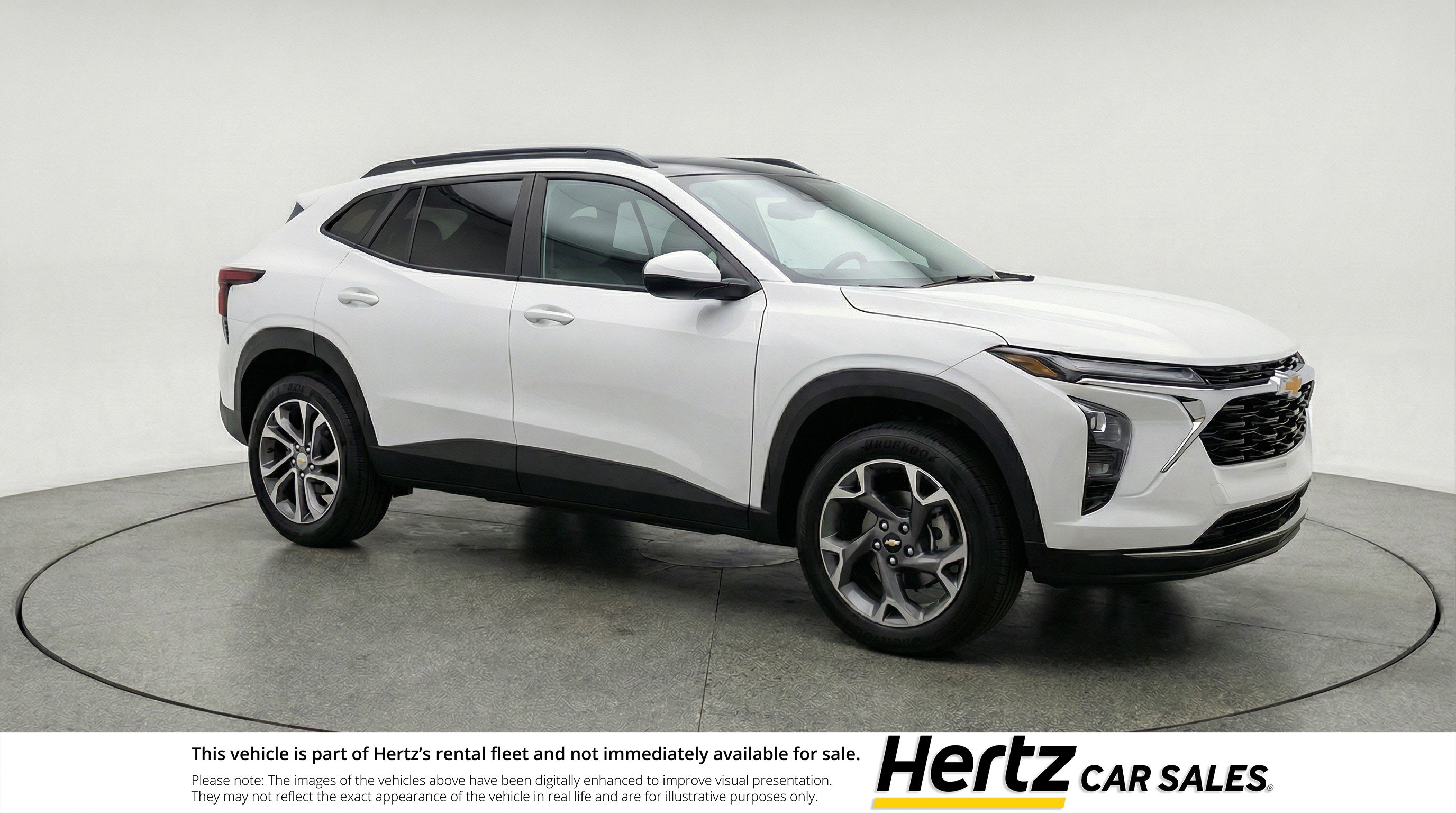 Used 2025 Chevrolet Trax LT