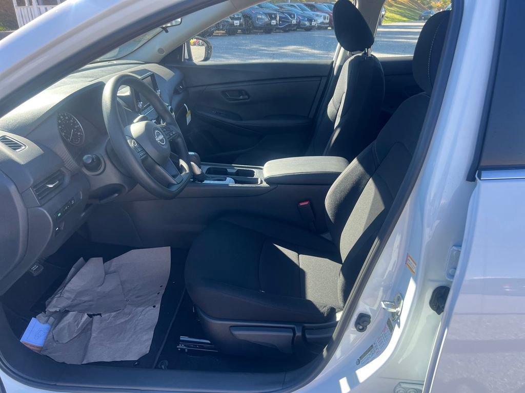 New 2025 Nissan Sentra S image 10