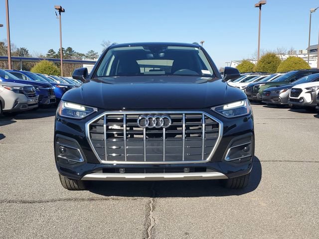 Used 2024 Audi Q5 2.0T Premium w/ Convenience Package image 2