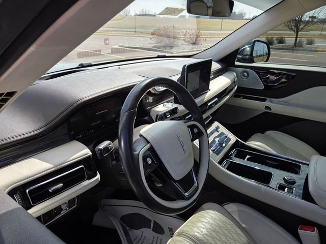 Used 2020 Lincoln Aviator Black Label w/ Dynamic Handling Package image 13