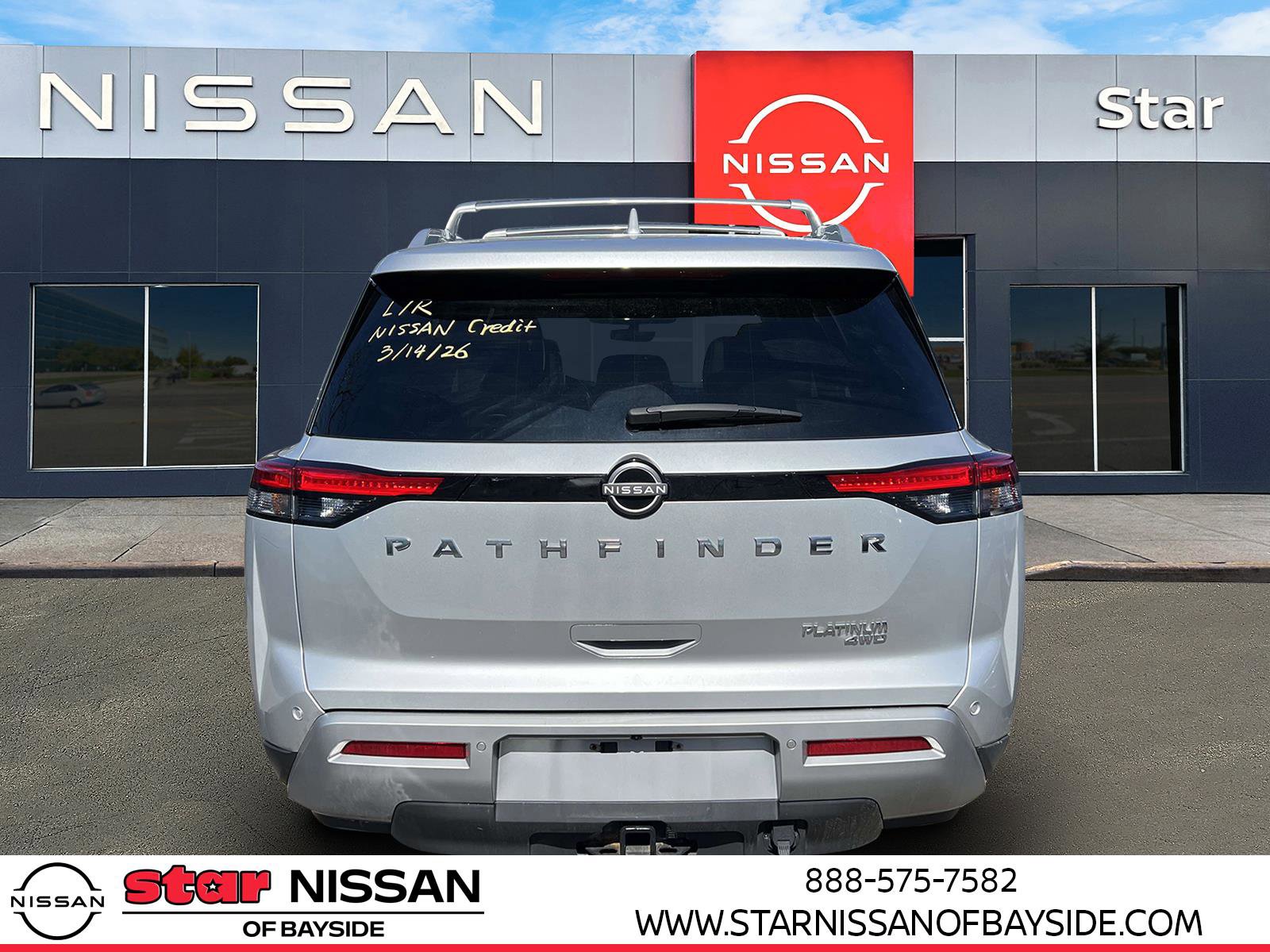 Used 2023 Nissan Pathfinder Platinum w/ Lighting Package (N93) image 5