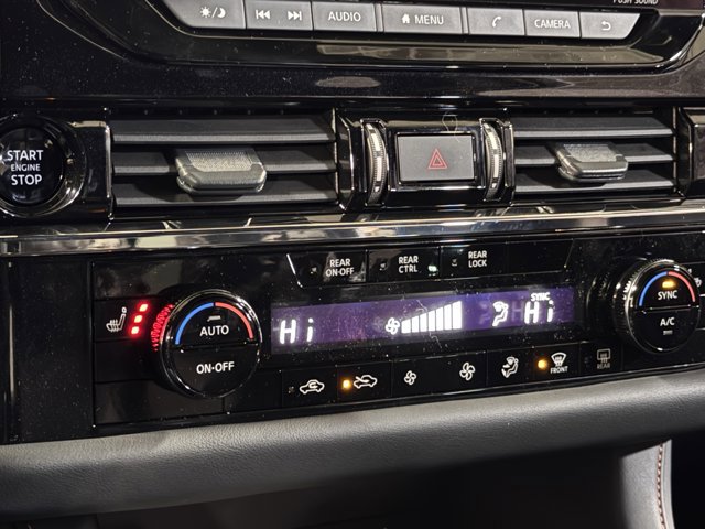 New 2025 Nissan Pathfinder Rock Creek image 28