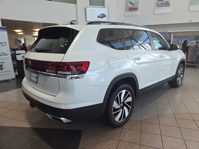 New 2026 Volkswagen Atlas SE image 7