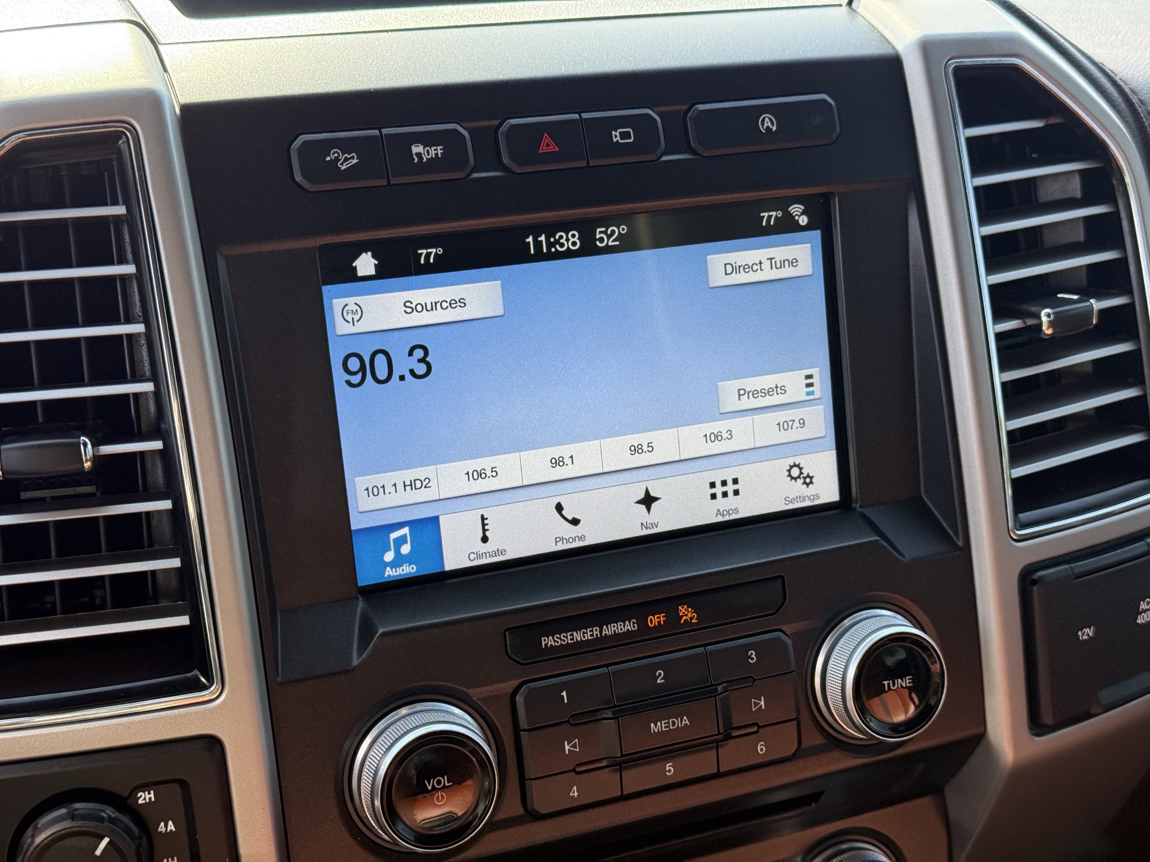 Used 2018 Ford F150 King Ranch w/ Equipment Group 601A Luxury image 20