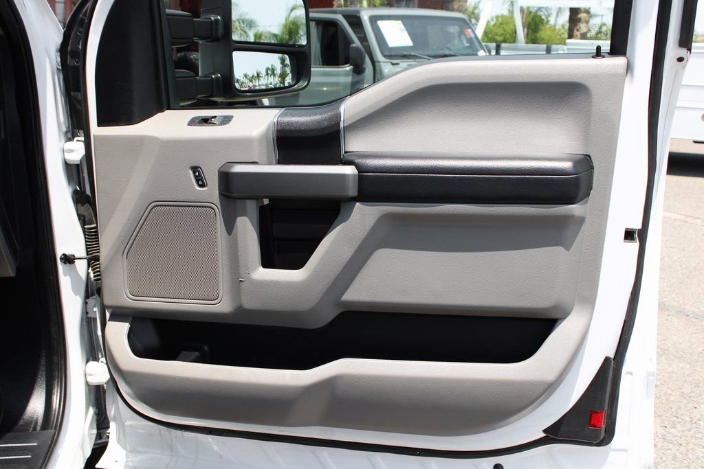 Used 2020 Ford F250 XLT w/ XLT Value Package image 36