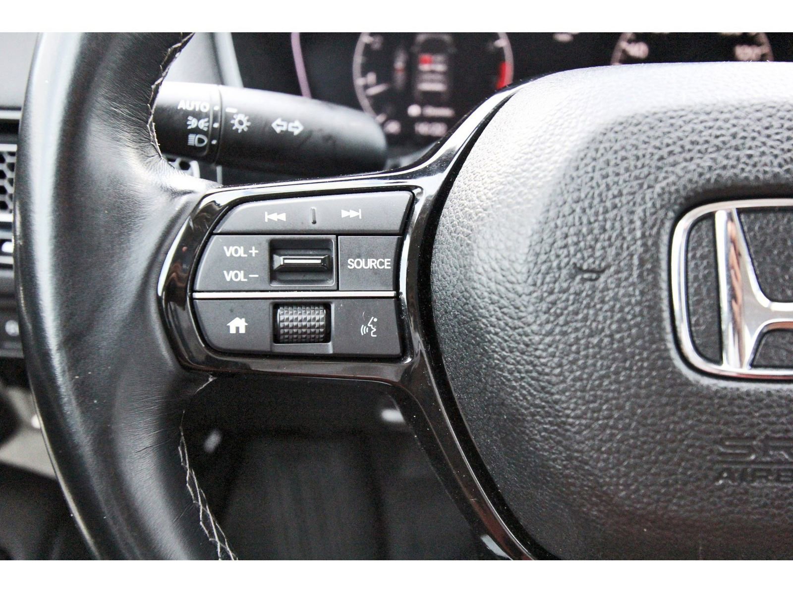 Used 2023 Honda Civic EX image 19