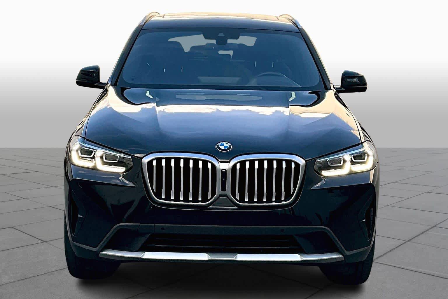 Used 2024 BMW X3 xDrive30i w/ Premium Package AWD/4WD image 4