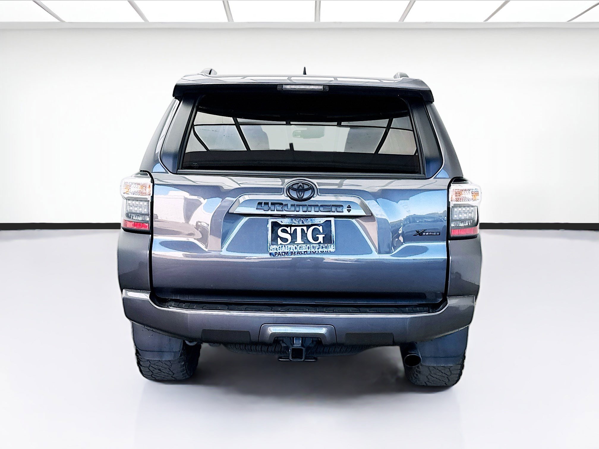 Used 2023 Toyota 4Runner SR5 Premium w/ Moonroof Package image 5