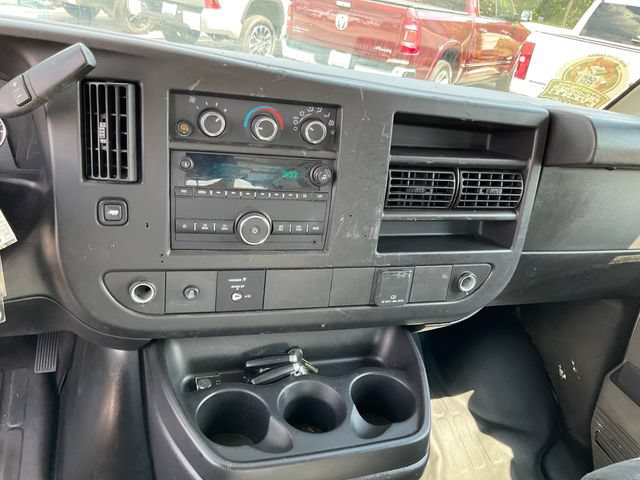 Used 2022 Chevrolet Express 2500 w/ Driver Convenience Package RWD image 10