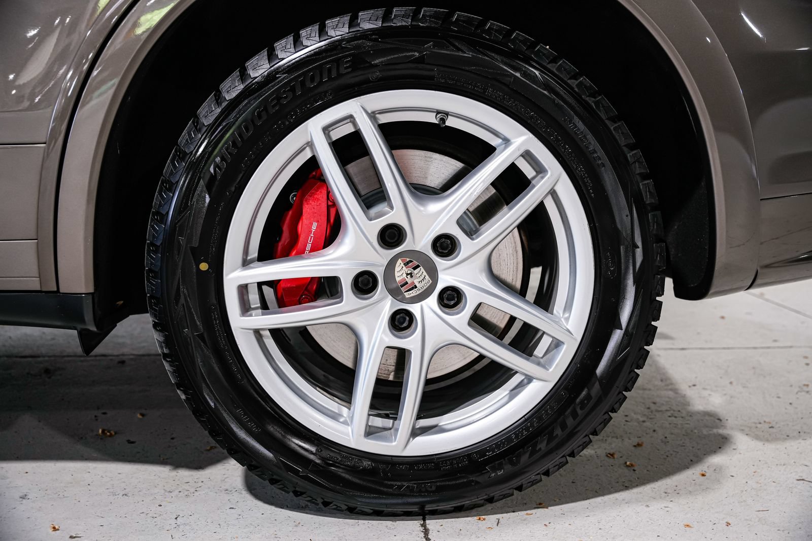 Used 2013 Porsche Cayenne Turbo AWD/4WD image 55